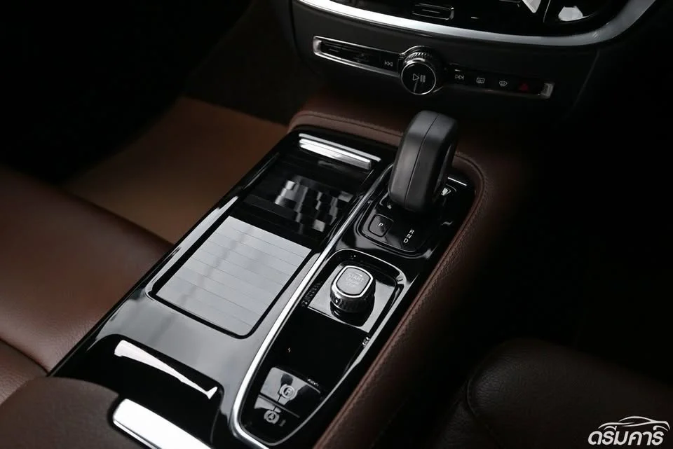 2022 Volvo V60 II 2