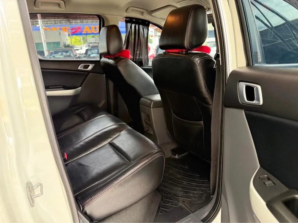 2014 Mazda BT-Series II 3