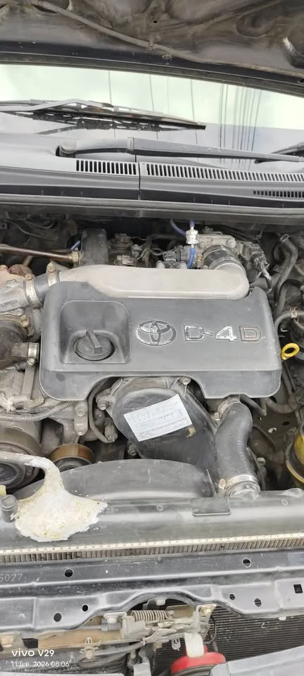 2005 Toyota Innova I 2