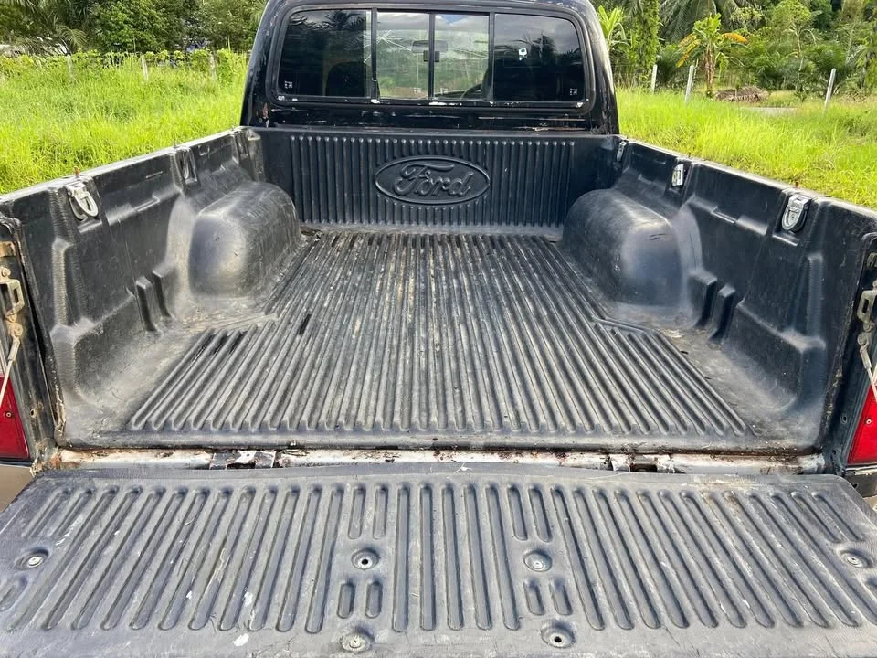 2002 Ford Ranger I 3