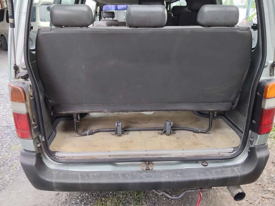 1999 Toyota Commuter IV (H100) 2