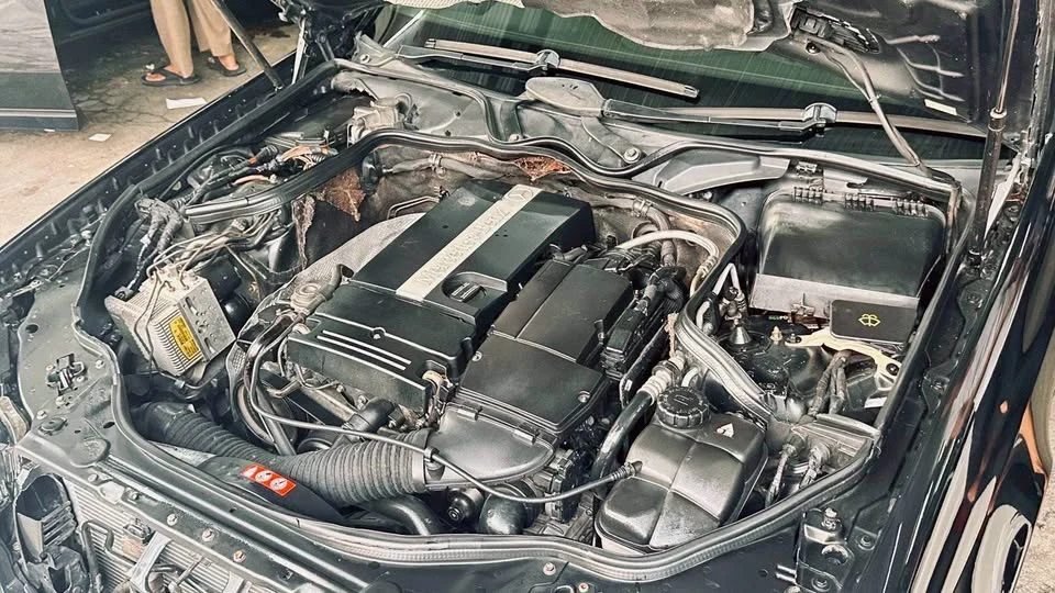 2003 Benz E-Class W211 2