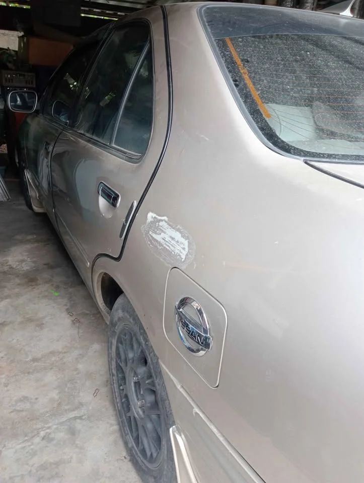 2004 Nissan Sunny IV 3