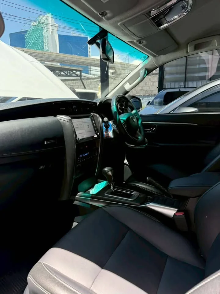 2022 Toyota Fortuner II 3