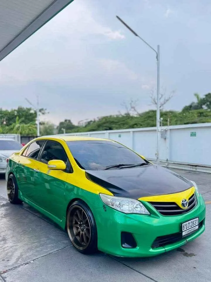 2012 Toyota Corolla Altis X (E140) 2