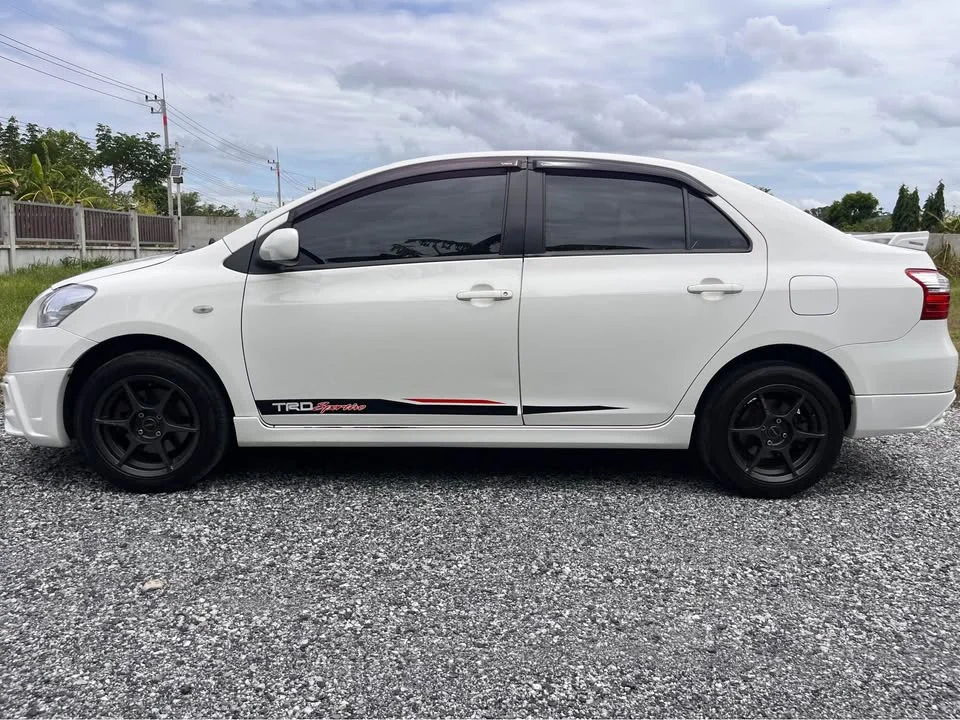2010 Toyota Vios II 3