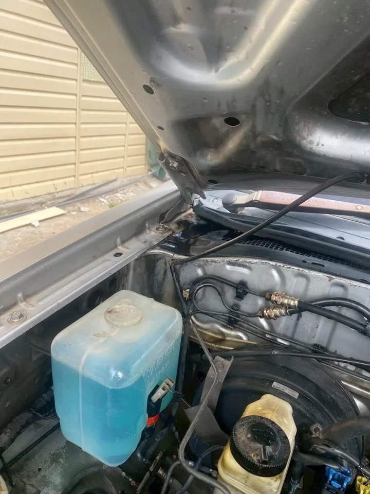 2002 Mazda 2500 Fighter V 2
