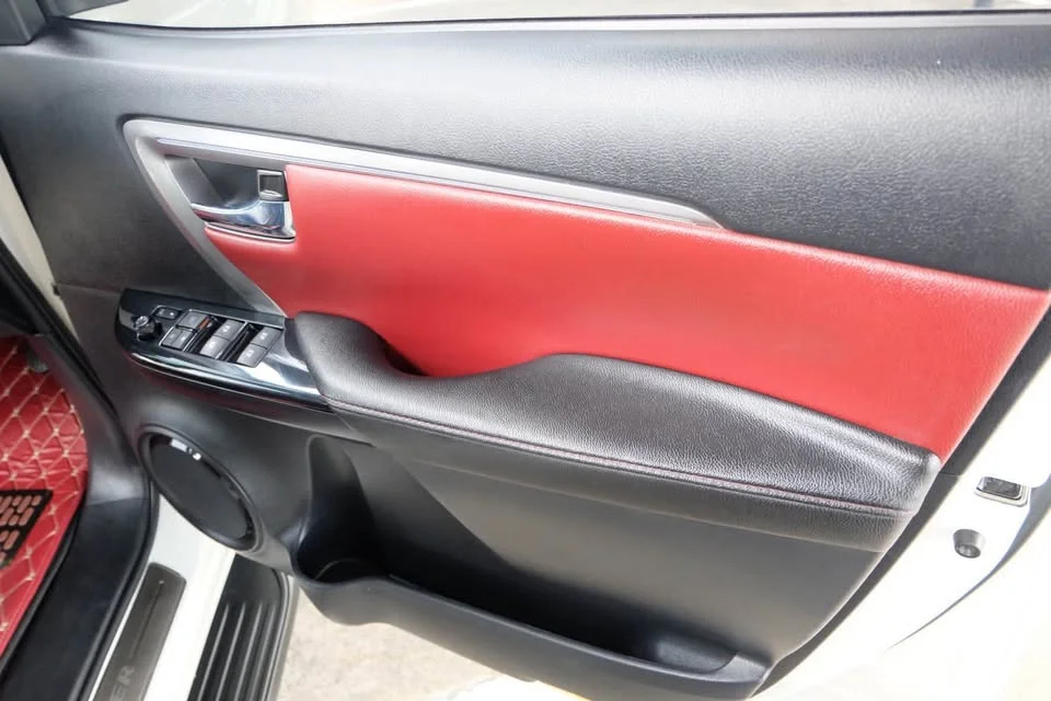 2022 Toyota Fortuner II 2