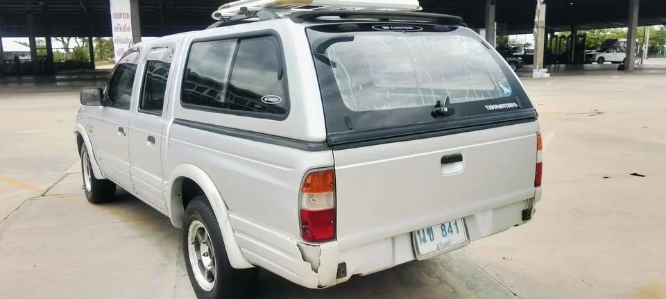 2002 Mazda 2500 Fighter V 3