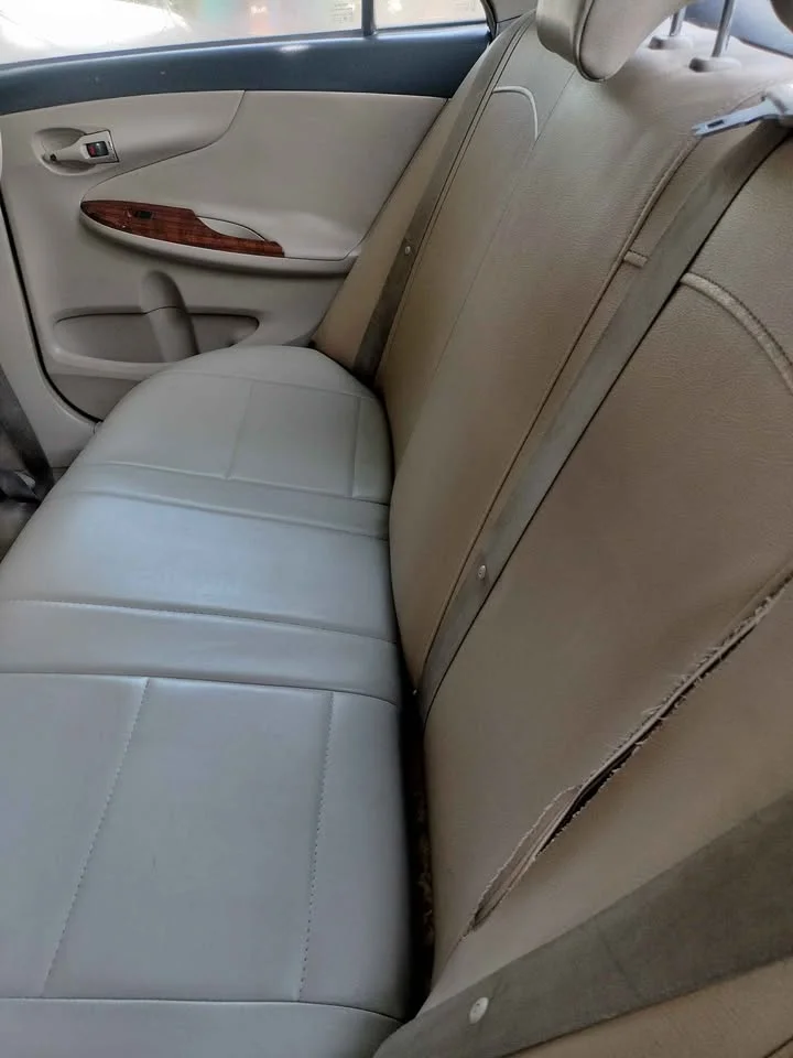 2013 Toyota Corolla Altis X (E140) 2