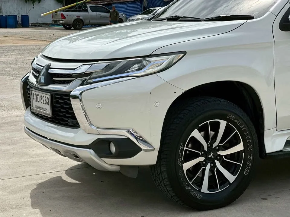 2016 Mitsubishi Pajero Sport III 2
