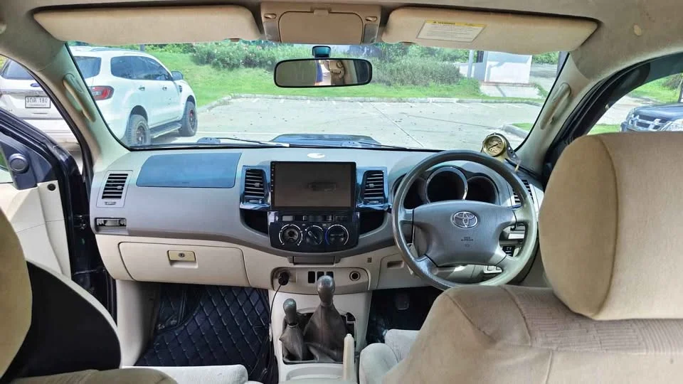 2007 Toyota Fortuner I 3