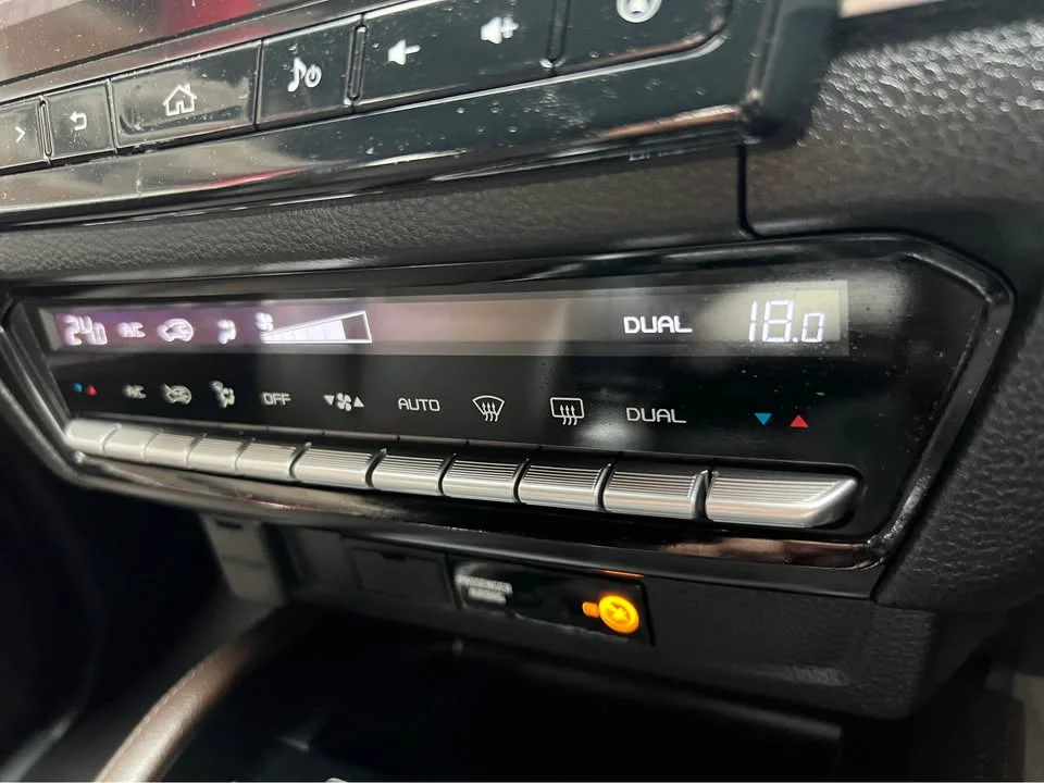2021 Mazda BT-Series III 2