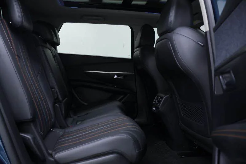 2022 Peugeot 5008 II 3
