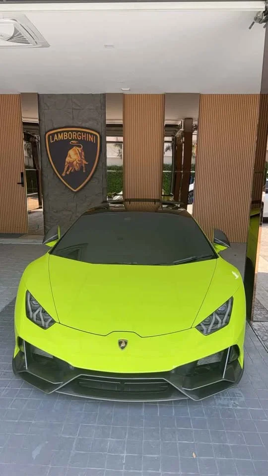 2020 Lamborghini Huracan 2