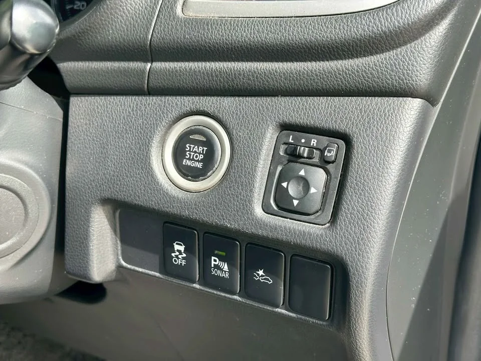 2016 Mitsubishi Pajero Sport III 2