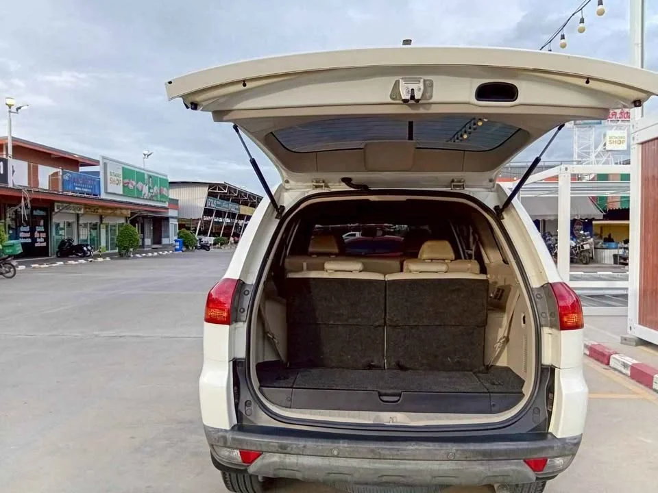 2010 Mitsubishi Pajero Sport II 3