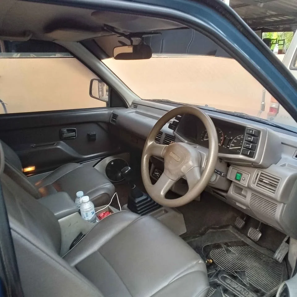 1993 Isuzu TFR III 3