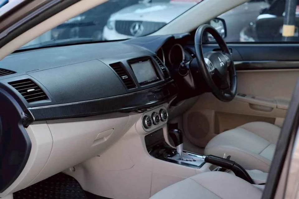 2011 Mitsubishi Lancer IX 3