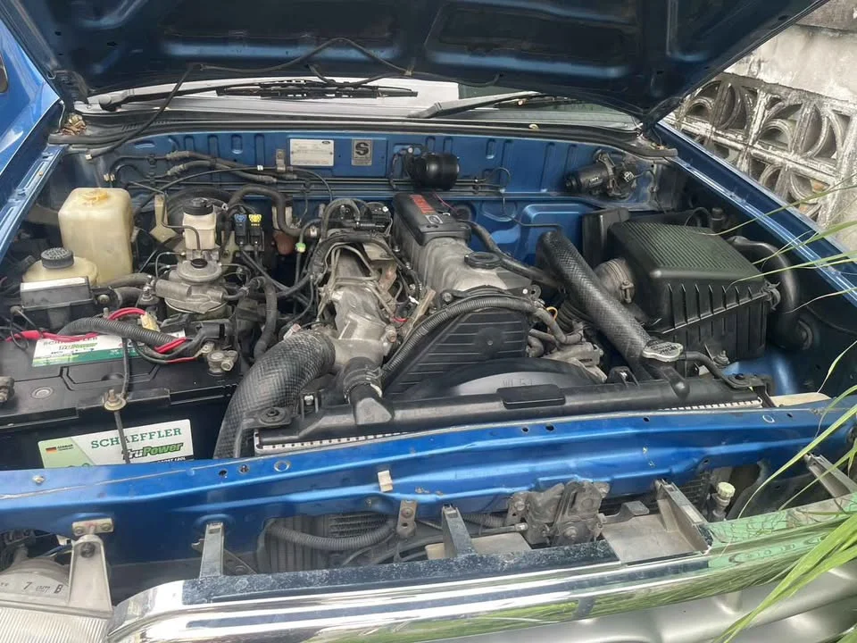 2001 Mazda 2500 Fighter V 3