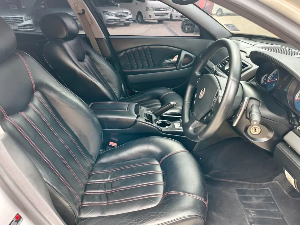 2005 Maserati Quattroporte V 2
