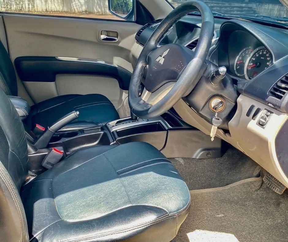2010 Mitsubishi Triton IV 2