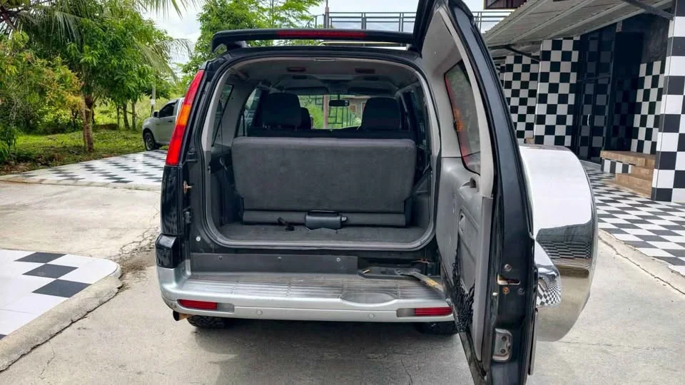 2005 Ford Everest I 2