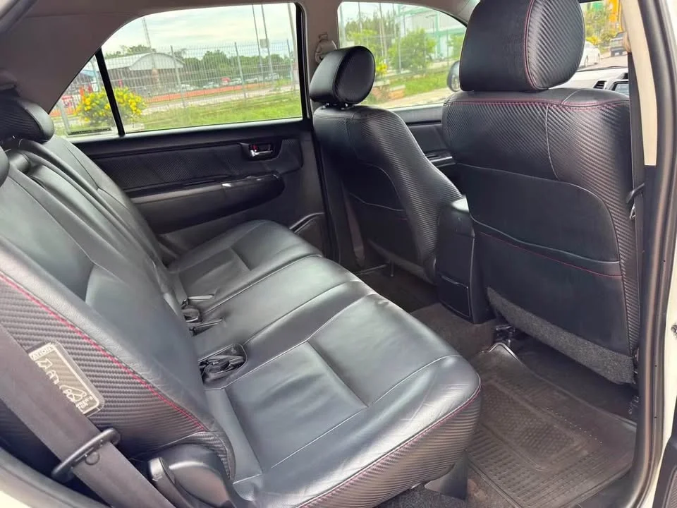 2014 Toyota Fortuner I 2