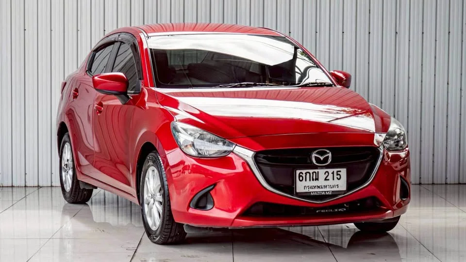 2017 Mazda 2 III 3