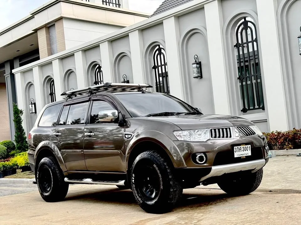 2014 Mitsubishi Pajero Sport II 2