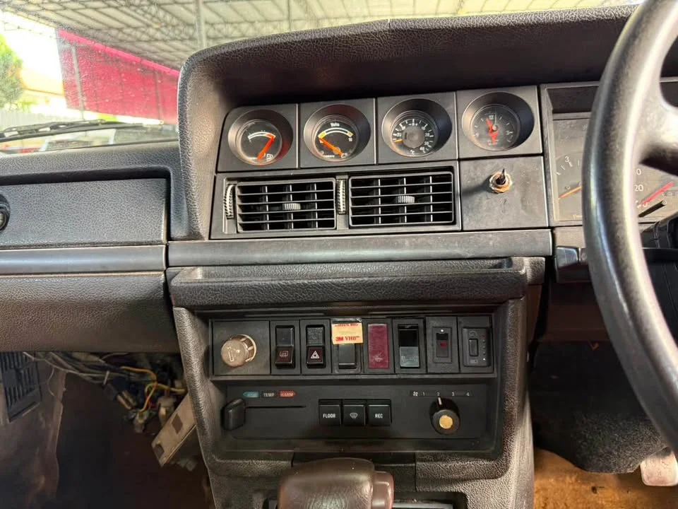 1983 Volvo 200 Series 3