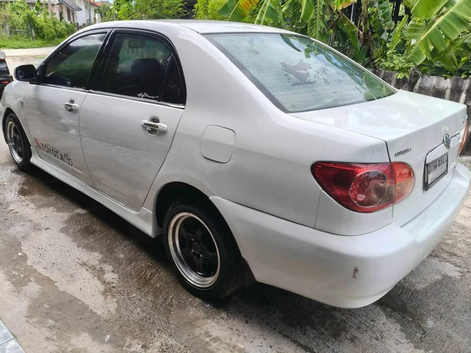 2002 Toyota Corolla Altis IX (E120) 3