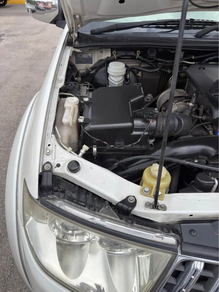 2012 Mitsubishi Pajero Sport II 3
