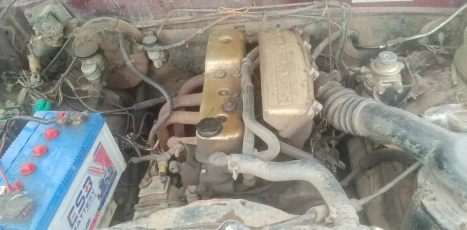 1999 Isuzu TFR III 3