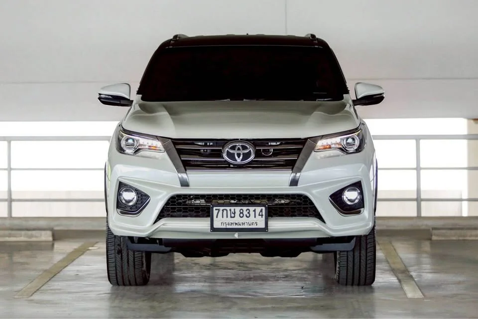 2018 Toyota Fortuner II 3