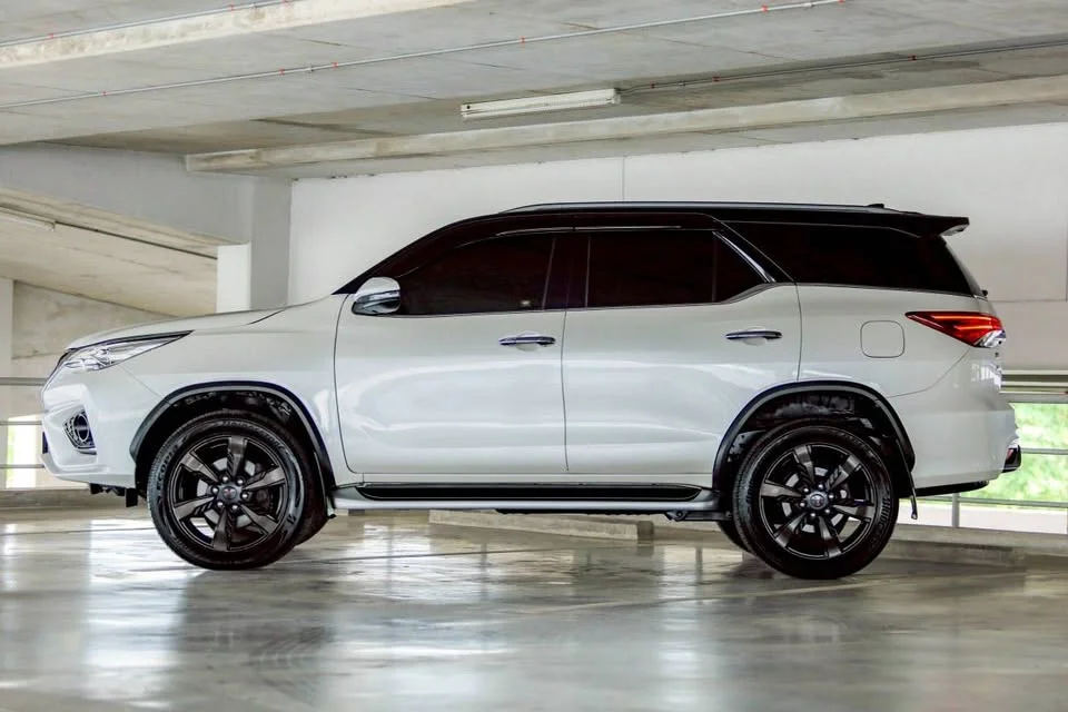 2018 Toyota Fortuner II 2