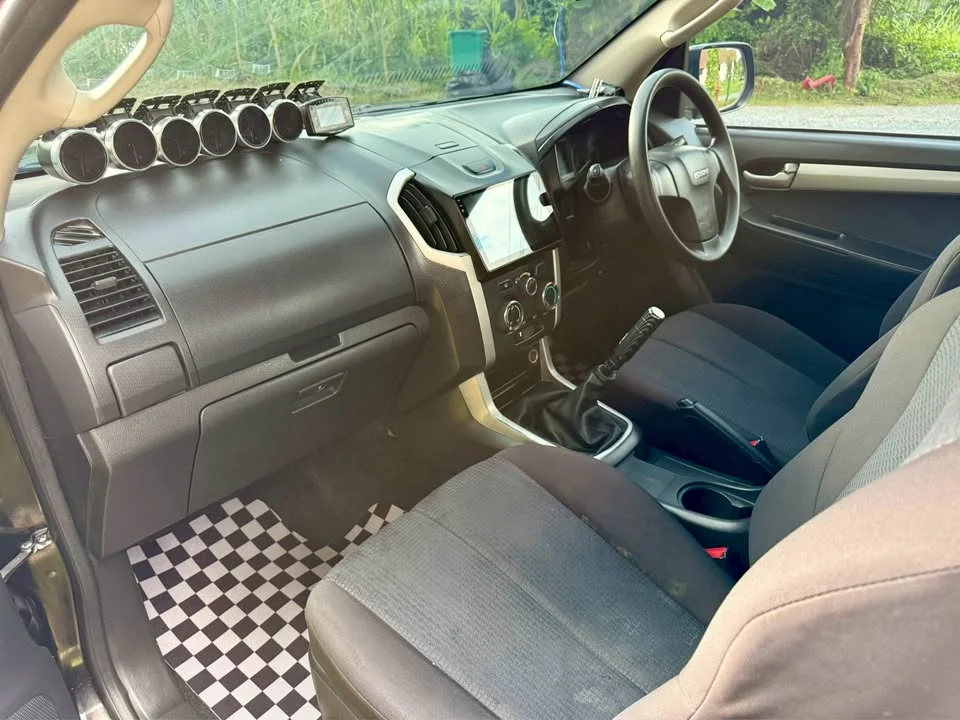 2012 Isuzu D-Max II (RT) 2