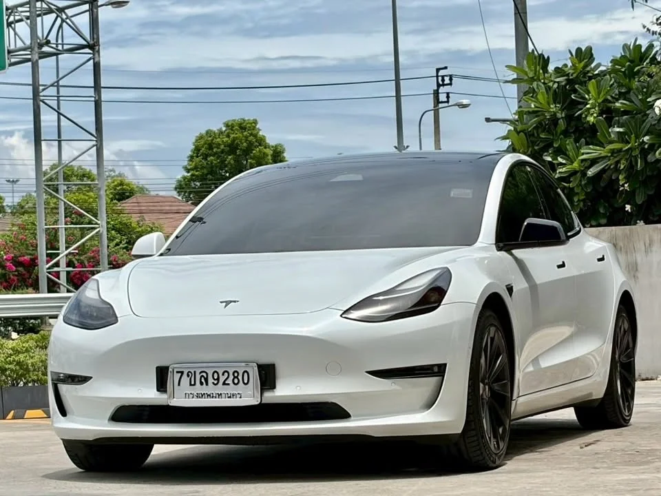 2022 Tesla Model 3 3