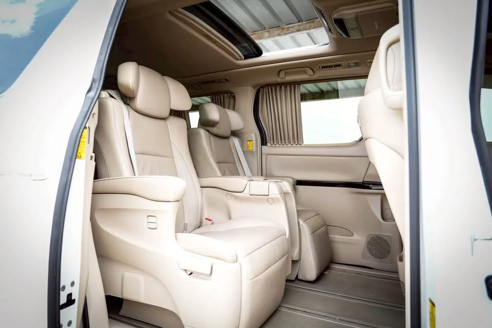 2012 Toyota Alphard, Vellfire II (AH20) 2