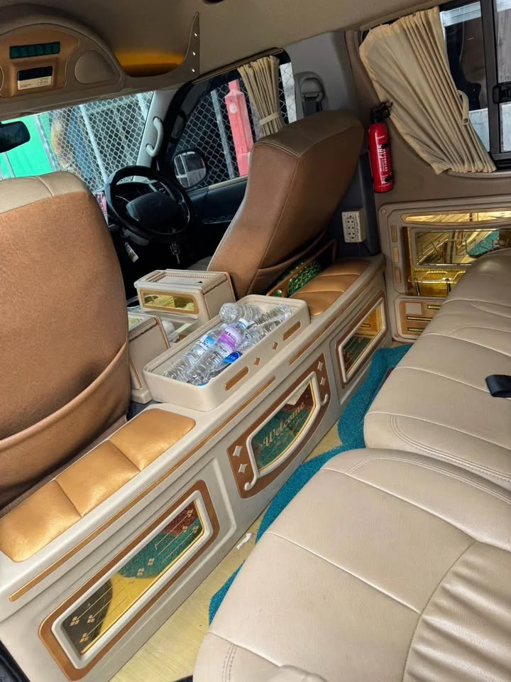 2009 Toyota Commuter V (H200) 2