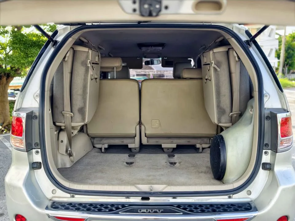 2005 Toyota Fortuner I 2