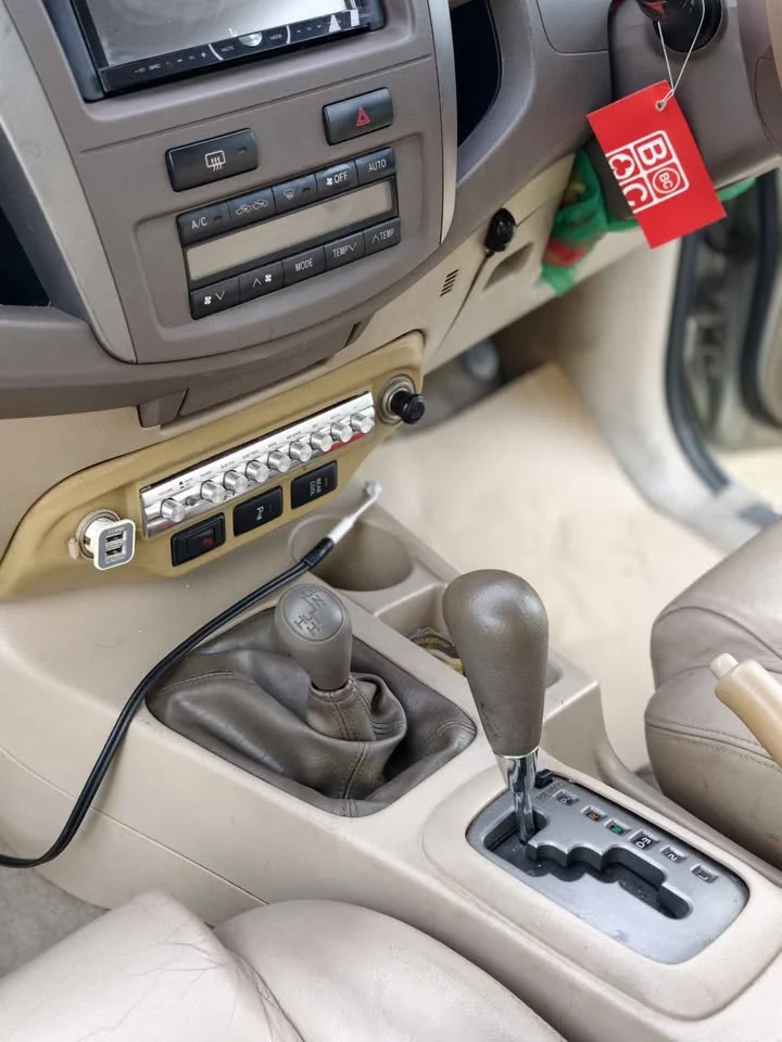 2005 Toyota Fortuner I 3