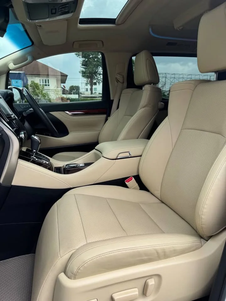 2017 Toyota Alphard, Vellfire III (AH30) 3