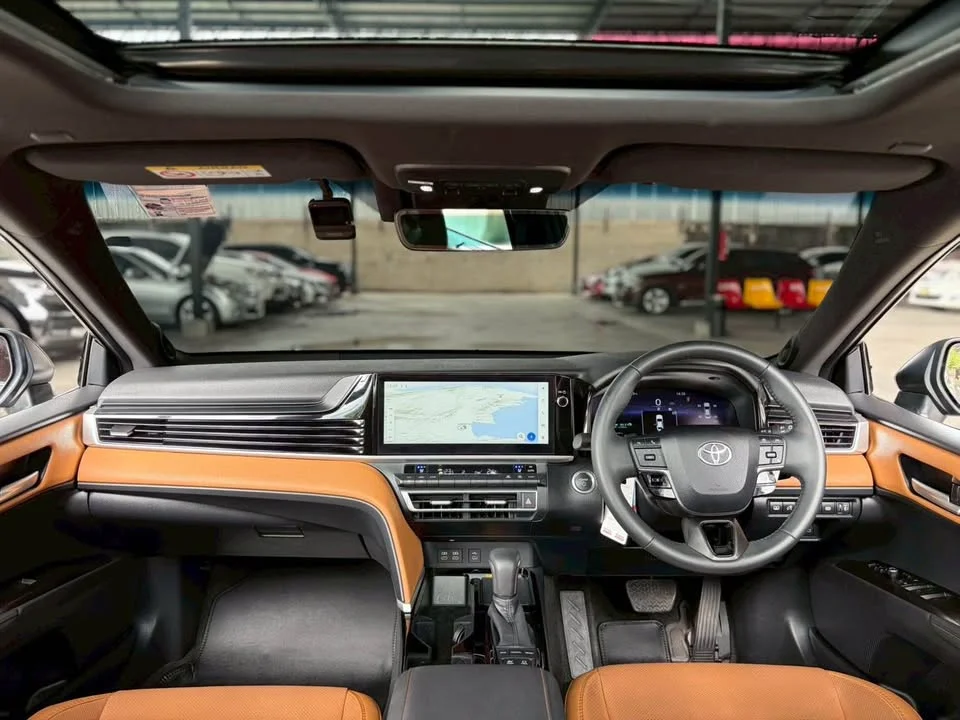 2025 Toyota Crown XVI (S235) 3