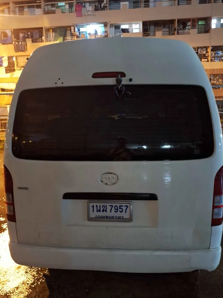 Toyota Commuter V (H200) 3