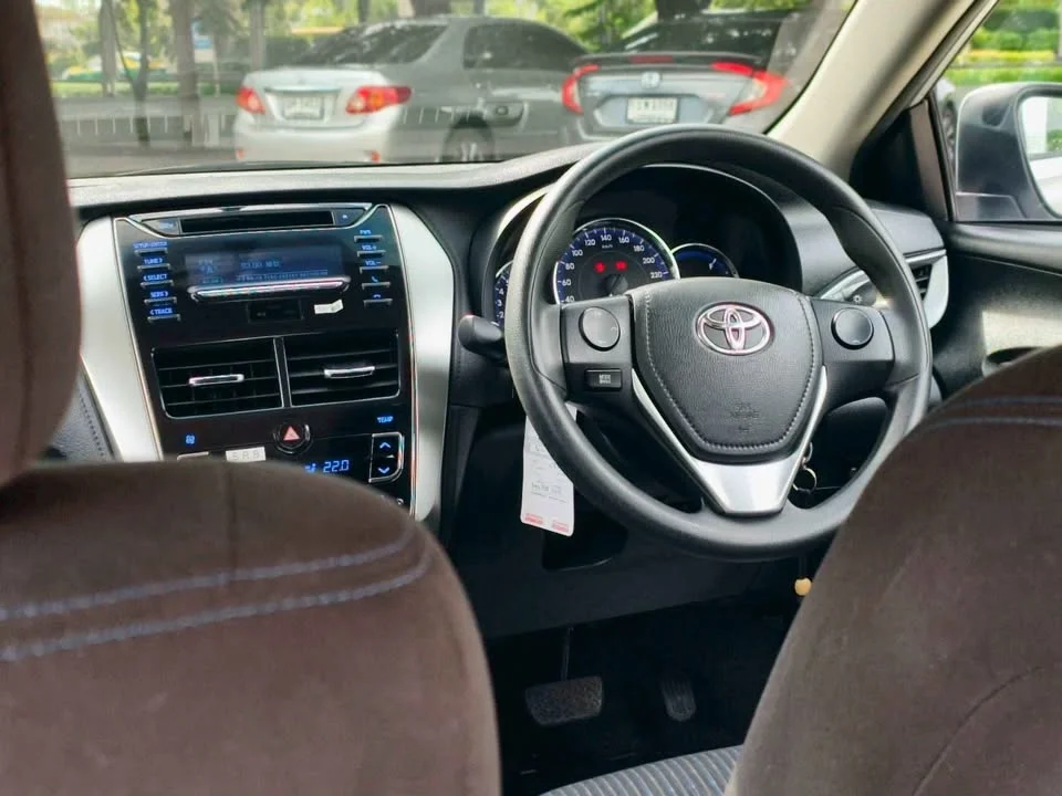 2018 Toyota Yaris ATIV III 2