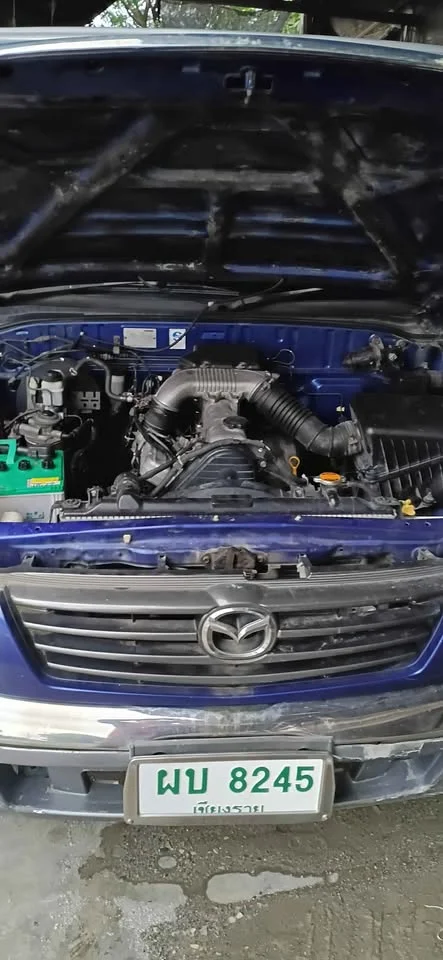 2004 Mazda 2500 Fighter V 3