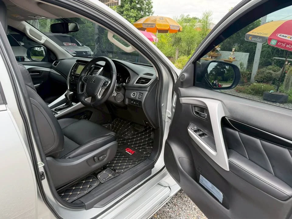 2017 Mitsubishi Pajero Sport III 2
