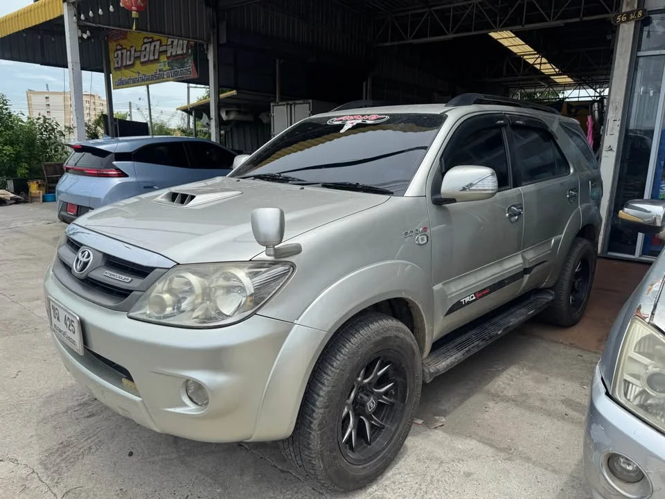 2007 Toyota Fortuner I 2