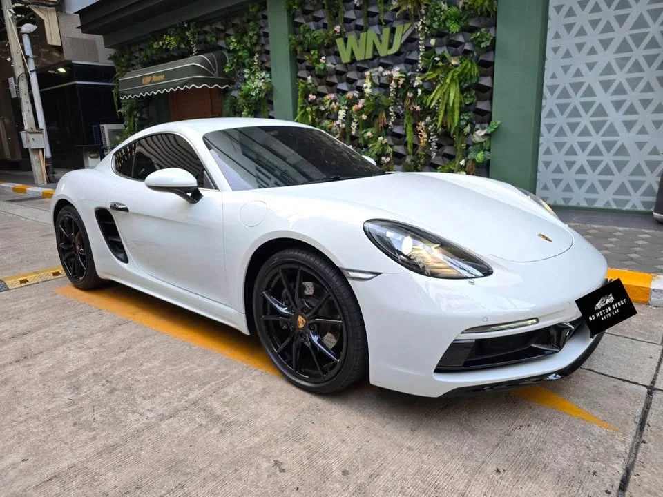 2019 Porsche 718 Boxster and Cayman IV 2